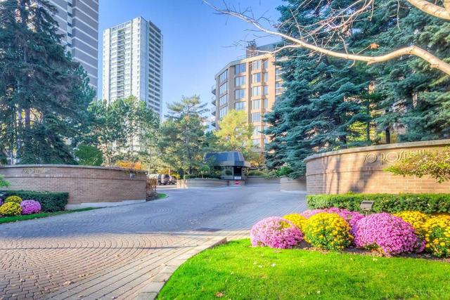 706 - 70 Rosehill Ave, Condo with 2 bedrooms, 3 bathrooms and 2 parking in Toronto ON | Image 12