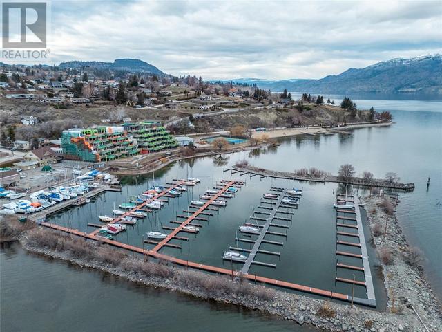 106 - 13415 Lakeshore Drive, Condo with 3 bedrooms, 2 bathrooms and 2 parking in Summerland BC | Image 6