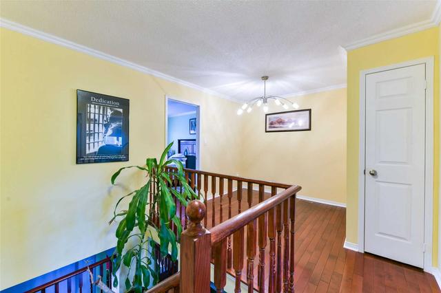 80 Conn Smythe Dr, House attached with 2 bedrooms, 3 bathrooms and 2 parking in Toronto ON | Image 10