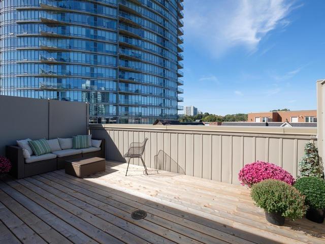 Th 81 - 9 Windermere Ave, Townhouse with 2 bedrooms, 2 bathrooms and 1 parking in Toronto ON | Image 16