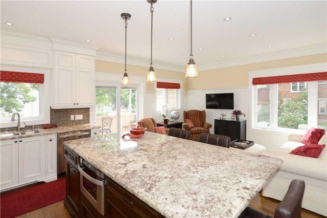 575 Indian Rd, House detached with 4 bedrooms, 4 bathrooms and 2 parking in Toronto ON | Image 11
