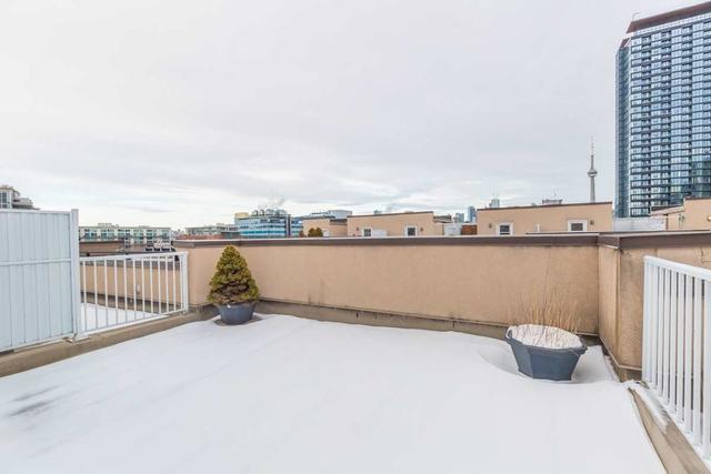809 - 46 Western Battery Rd, Townhouse with 2 bedrooms, 2 bathrooms and 1 parking in Toronto ON | Image 16
