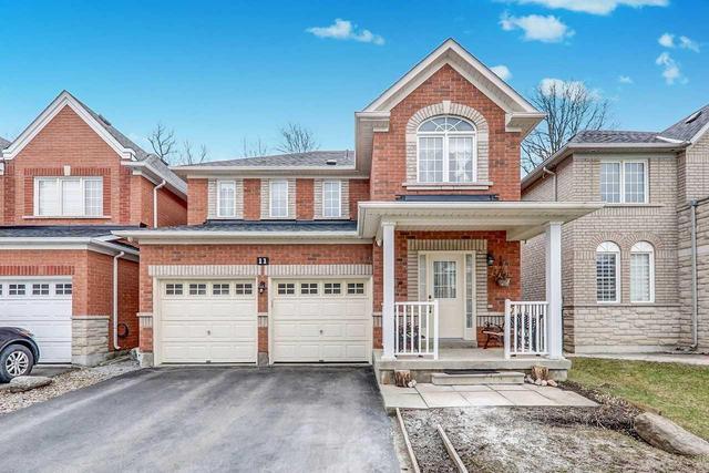 11 Quietbrook Cres, House detached with 4 bedrooms, 4 bathrooms and 2 parking in Toronto ON | Image 1