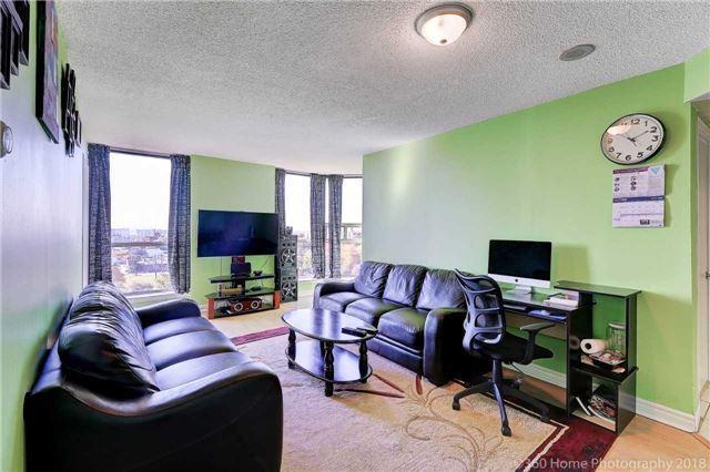 1002 - 2460 Eglinton Ave E, Condo with 2 bedrooms, 2 bathrooms and 1 parking in Toronto ON | Image 6