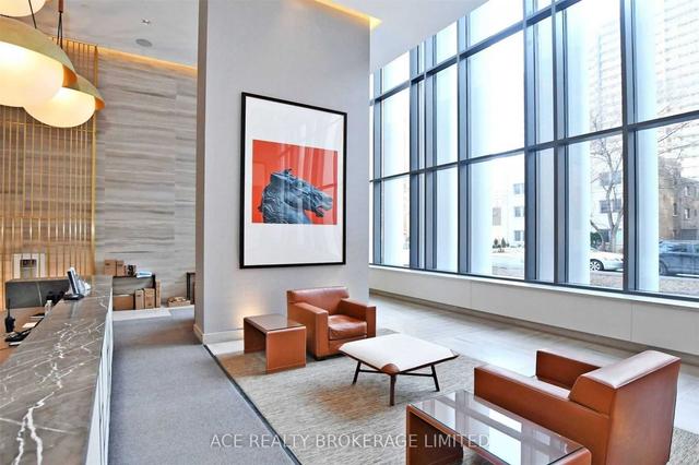 1802 - 50 Charles St E, Condo with 0 bedrooms, 1 bathrooms and 0 parking in Toronto ON | Image 5