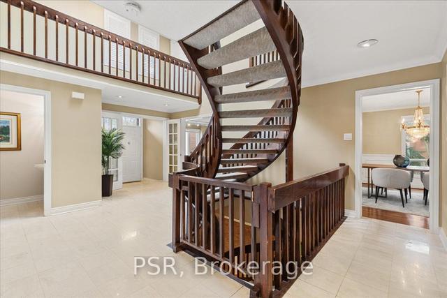 22 Breanna Crt, House detached with 4 bedrooms, 5 bathrooms and 6 parking in Toronto ON | Image 9
