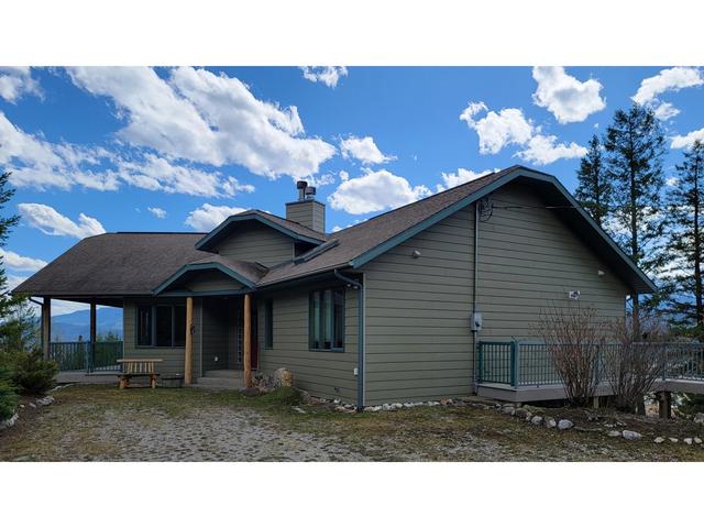 2360/2380 Highway 95, House detached with 4 bedrooms, 3 bathrooms and null parking in East Kootenay G BC | Image 6