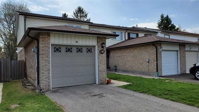 14 Robbinstone Dr, House attached with 3 bedrooms, 3 bathrooms and 2 parking in Toronto ON | Image 1