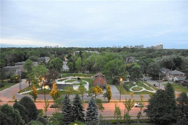 1002 - 18 Hillcrest Ave, Condo with 2 bedrooms, 2 bathrooms and 1 parking in Toronto ON | Image 2
