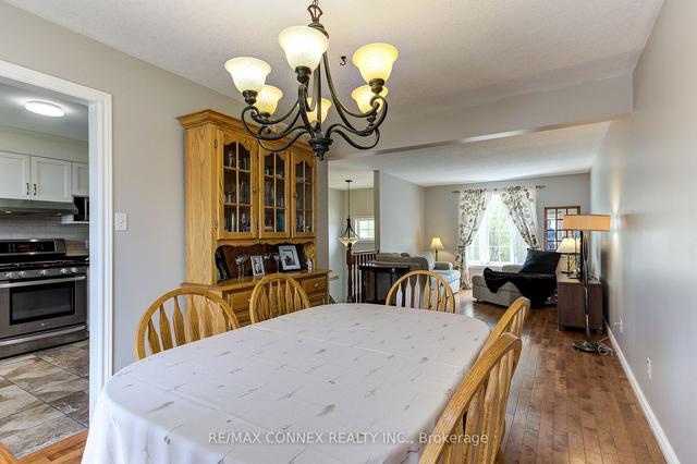 31 Peartree Cres, House detached with 3 bedrooms, 2 bathrooms and 5 parking in Guelph ON | Image 32