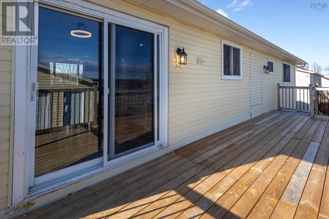 7 Thistle Drive, House detached with 5 bedrooms, 3 bathrooms and null parking in Cape Breton NS | Image 8
