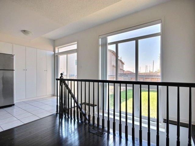 418 Dusk Private, House attached with 3 bedrooms, 3 bathrooms and 1 parking in Ottawa ON | Image 10