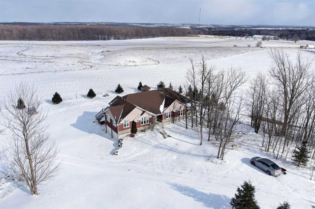 477437 Third Line, House detached with 4 bedrooms, 3 bathrooms and 12 parking in Melancthon ON | Image 12