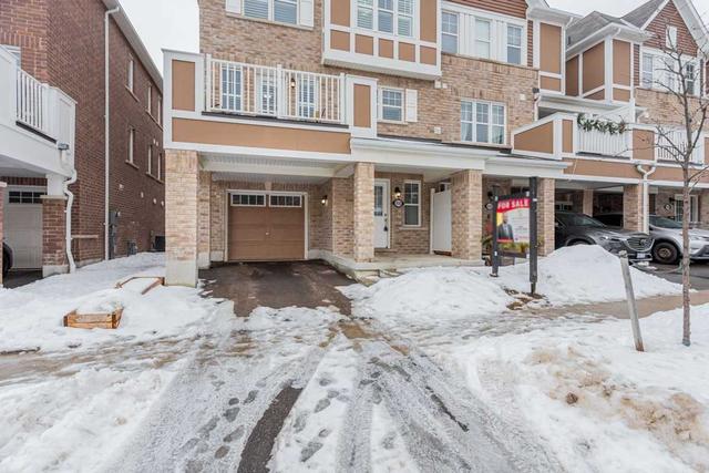 1030 Dragonfly Ave, House attached with 3 bedrooms, 3 bathrooms and 2 parking in Pickering ON | Image 12