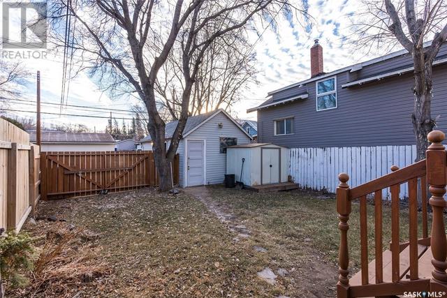 209 8th Street W, House detached with 4 bedrooms, 2 bathrooms and null parking in Saskatoon SK | Image 41