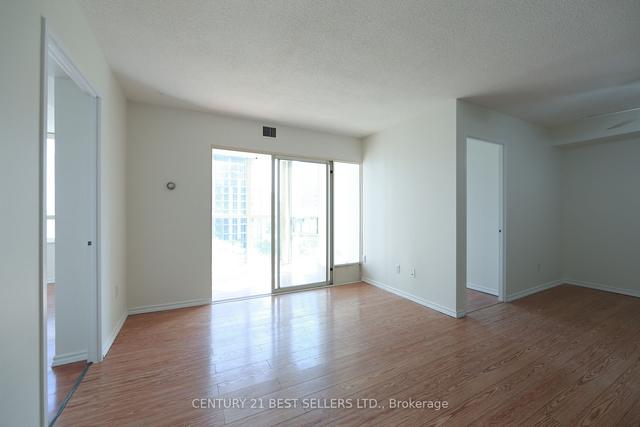 701 - 285 Enfield Pl, Condo with 2 bedrooms, 2 bathrooms and 1 parking in Mississauga ON | Image 10