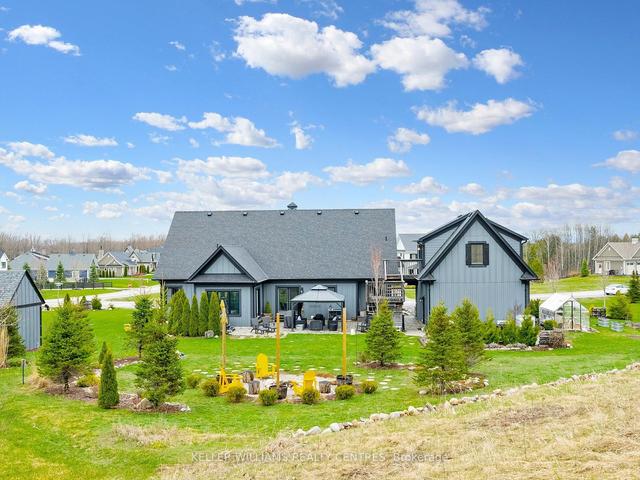 2 Thoroughbred Dr, House detached with 3 bedrooms, 3 bathrooms and 12 parking in Oro Medonte ON | Image 19