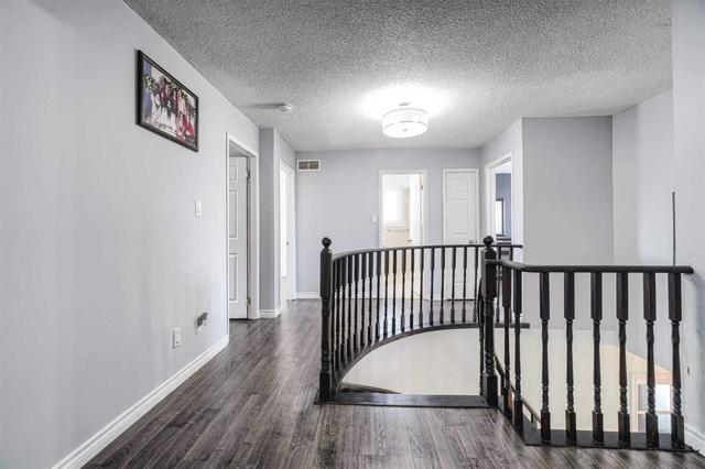 78 Havelock Dr, House detached with 4 bedrooms, 5 bathrooms and 6 parking in Brampton ON | Image 3