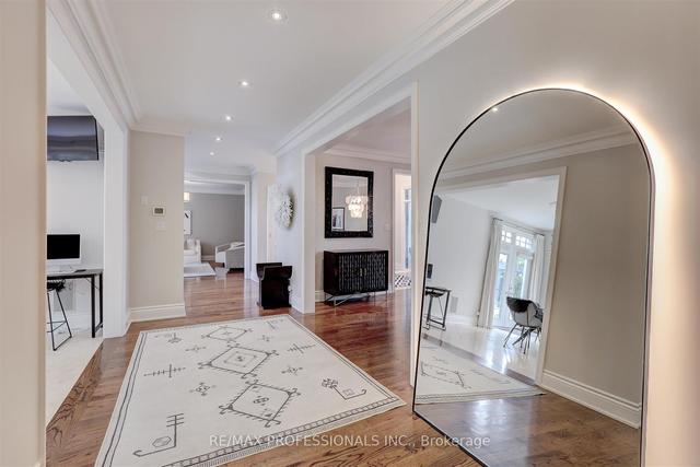 56 Princess Anne Cres, House detached with 4 bedrooms, 5 bathrooms and 6 parking in Toronto ON | Image 8
