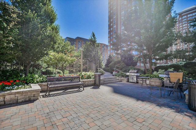 604 - 3880 Duke Of York Blvd, Condo with 1 bedrooms, 1 bathrooms and 1 parking in Mississauga ON | Image 5