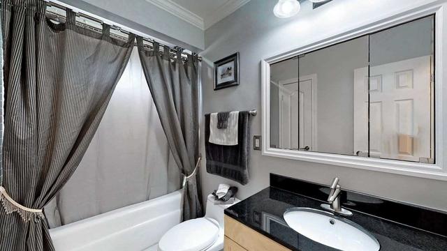 11 Wagner Dr, House detached with 3 bedrooms, 2 bathrooms and 3 parking in Toronto ON | Image 10