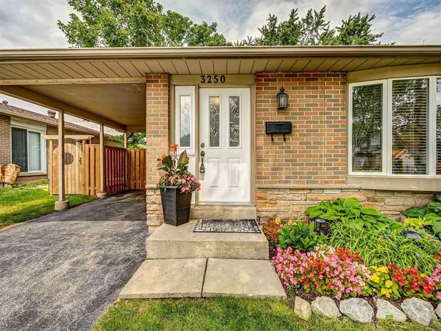 3250 Centennial Dr, House detached with 3 bedrooms, 2 bathrooms and 3 parking in Burlington ON | Image 12