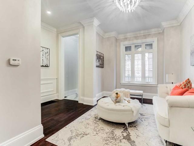 222 Markham St, House semidetached with 4 bedrooms, 5 bathrooms and 2 parking in Toronto ON | Image 15