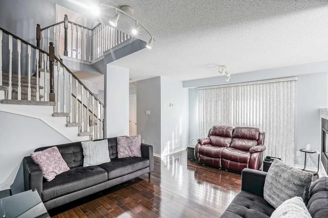 129 Pressed Brick Dr, House semidetached with 3 bedrooms, 3 bathrooms and 3 parking in Brampton ON | Image 33