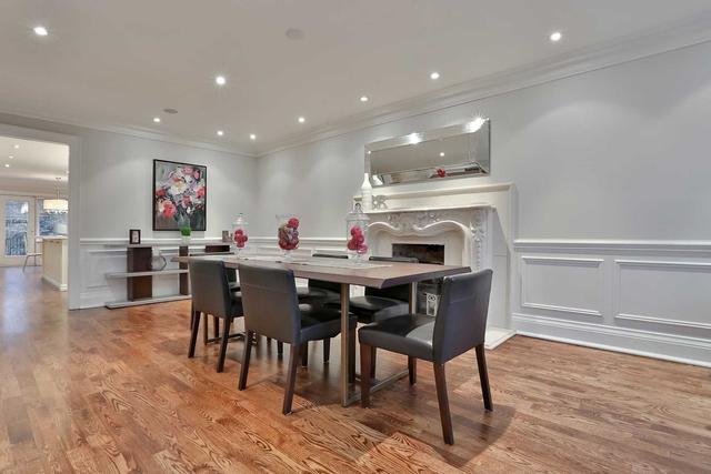 181 Ridley Blvd, House detached with 5 bedrooms, 5 bathrooms and 6 parking in Toronto ON | Image 37