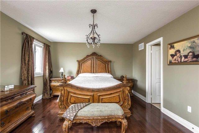 80 Cupola Cres, House detached with 4 bedrooms, 4 bathrooms and 4 parking in Vaughan ON | Image 14