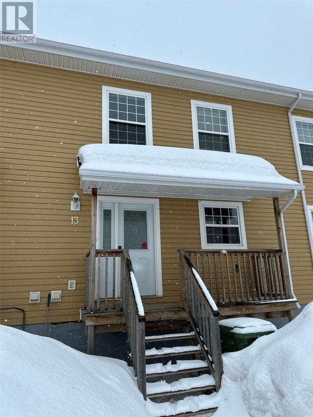 13 Mcgregor Lane, House attached with 3 bedrooms, 1 bathrooms and null parking in Wabush NL | Image 1