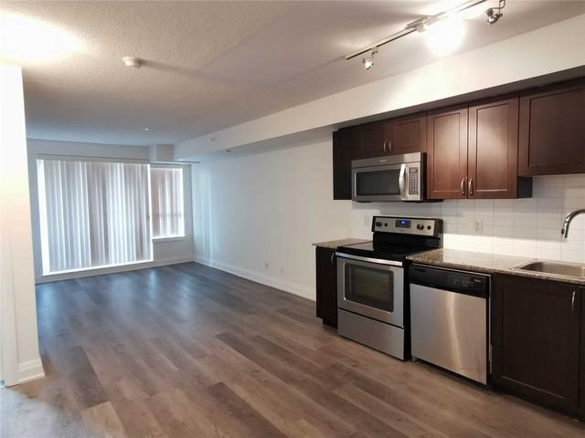217 - 370 Highway 7 Ave E, Condo with 1 bedrooms, 1 bathrooms and 1 parking in Richmond Hill ON | Image 1