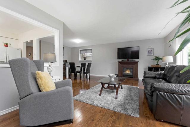 32 Durham Cres, House detached with 3 bedrooms, 2 bathrooms and 5 parking in Brampton ON | Image 32