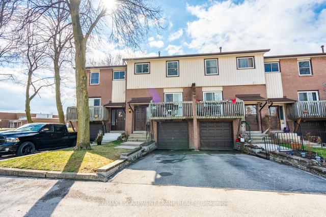 103 - 1115 Paramount Dr, Townhouse with 3 bedrooms, 2 bathrooms and 2 parking in Hamilton ON | Image 12