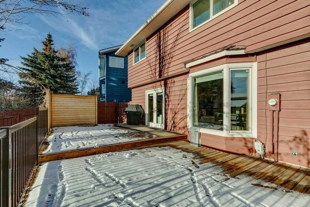 131 Strathbury Bay Sw, House detached with 4 bedrooms, 2 bathrooms and 4 parking in Calgary AB | Image 45