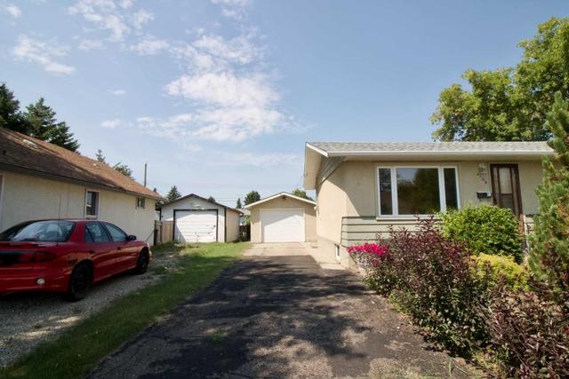 4106 51a Street, House detached with 3 bedrooms, 2 bathrooms and 3 parking in Wetaskiwin AB | Image 3