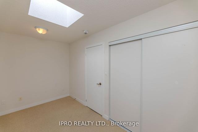 45 - 2059 Weston Rd, Townhouse with 3 bedrooms, 3 bathrooms and 1 parking in Toronto ON | Image 2