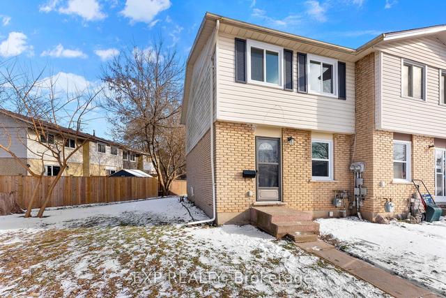 3132 Secord Pl, House attached with 3 bedrooms, 1 bathrooms and 3 parking in Niagara Falls ON | Image 1