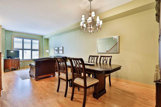 16 Estoril Terr, House semidetached with 4 bedrooms, 4 bathrooms and 2 parking in Toronto ON | Image 31