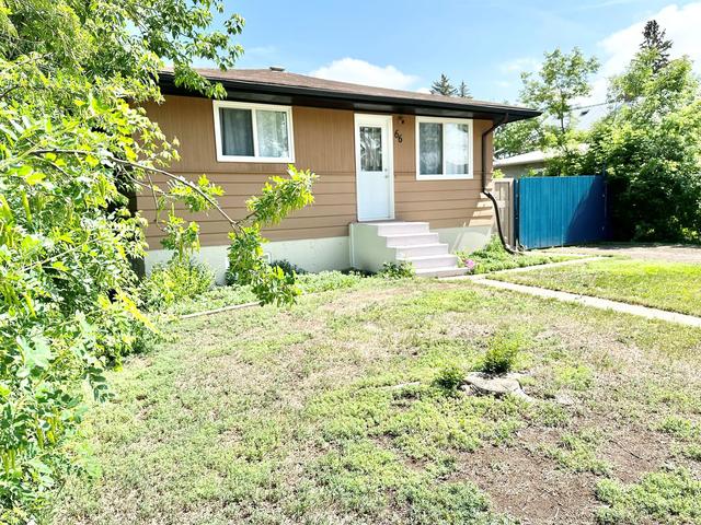 66 2 Avenue E, House detached with 2 bedrooms, 1 bathrooms and 2 parking in Newell County AB | Image 1