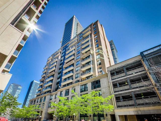 518 - 35 Hayden St, Condo with 1 bedrooms, 2 bathrooms and 1 parking in Toronto ON | Image 32