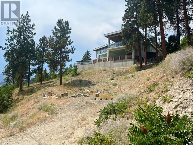 5843 Somerset Avenue, House detached with 3 bedrooms, 3 bathrooms and 2 parking in Peachland BC | Image 31