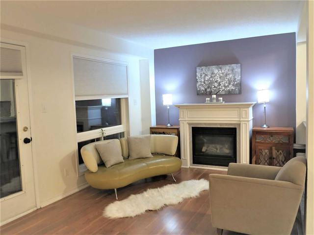 583 Pelletier Crt, House detached with 4 bedrooms, 4 bathrooms and 4 parking in Newmarket ON | Image 10