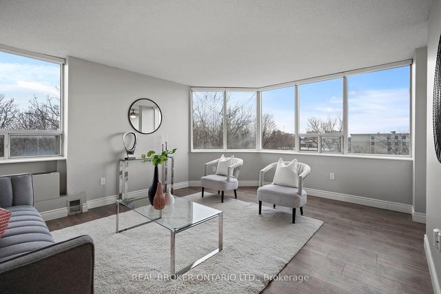 803 - 3227 King St E, Condo with 2 bedrooms, 2 bathrooms and 1 parking in Kitchener ON | Image 12