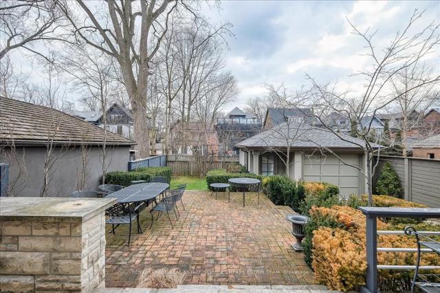 27 St Andrews Gdns, House detached with 5 bedrooms, 6 bathrooms and 5 parking in Toronto ON | Image 30