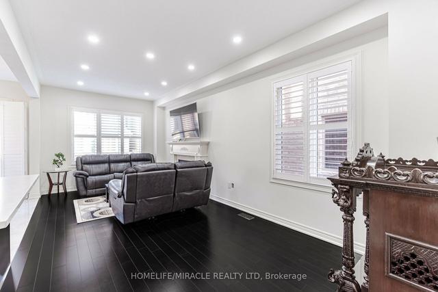 88 Humphery St, House semidetached with 3 bedrooms, 3 bathrooms and 2 parking in Hamilton ON | Image 36