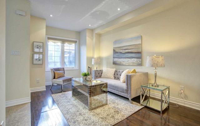 35 Flook Lane, House attached with 2 bedrooms, 4 bathrooms and 2 parking in Toronto ON | Image 25