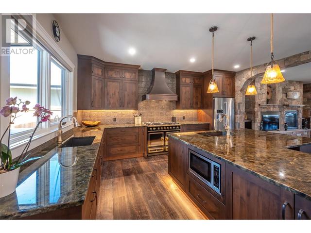 1505 Britton Road, House detached with 4 bedrooms, 4 bathrooms and 8 parking in Summerland BC | Image 3