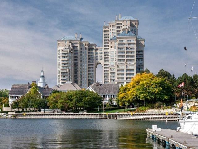 th102 - 2287 Lake Shore Blvd W, Townhouse with 2 bedrooms, 3 bathrooms and 2 parking in Toronto ON | Image 12