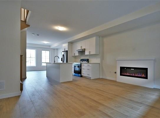 11 - 10282 Keele St, House attached with 3 bedrooms, 3 bathrooms and 2 parking in Vaughan ON | Image 12